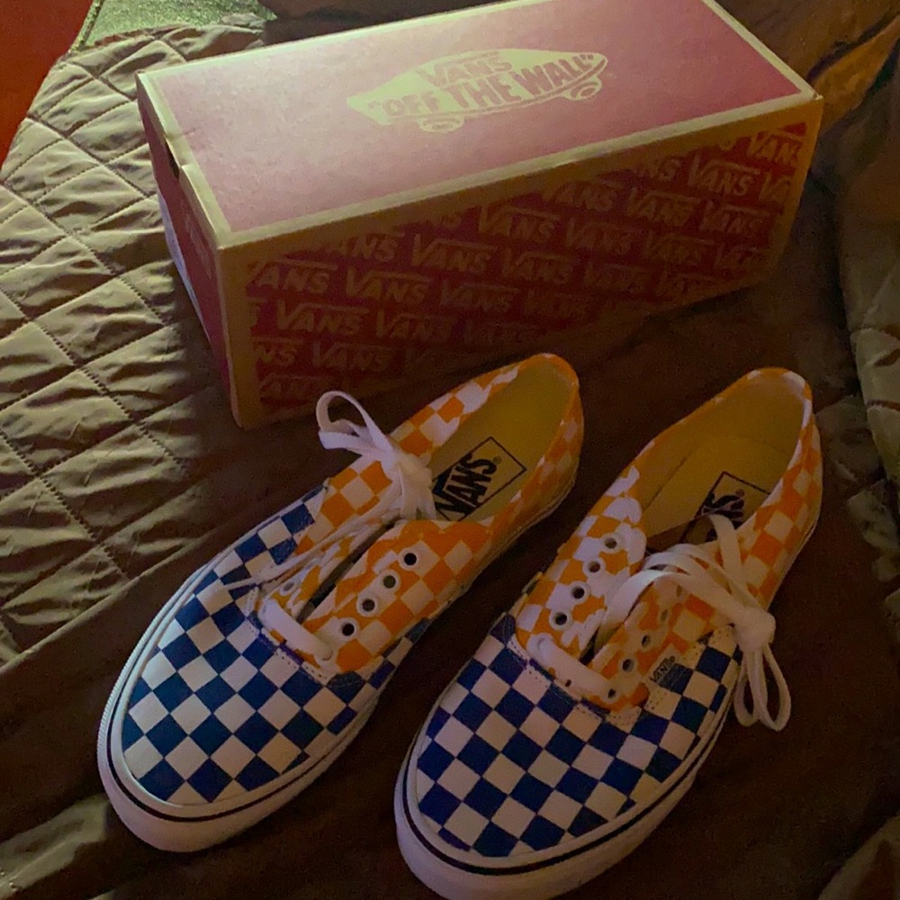 Authentic VANS Sneakers